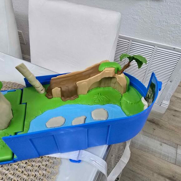 Pokemon Carry Case Jungle Playset Action Figure: Includes 2-Piece Plastic Set - Picture 8 of 10